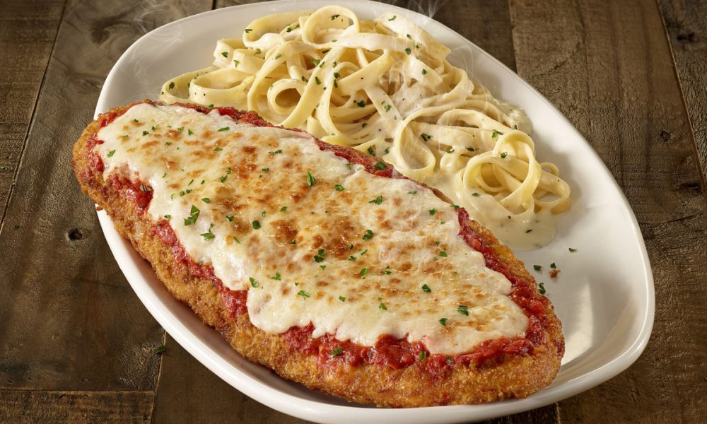 Copycat Olive Garden Chicken Parmigiana